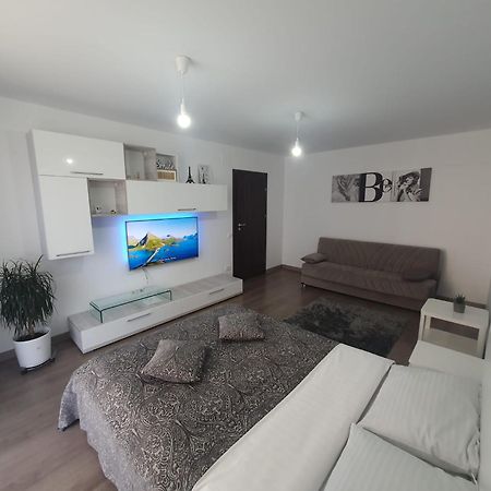 Wonderful Apartment Brasov Ngoại thất bức ảnh