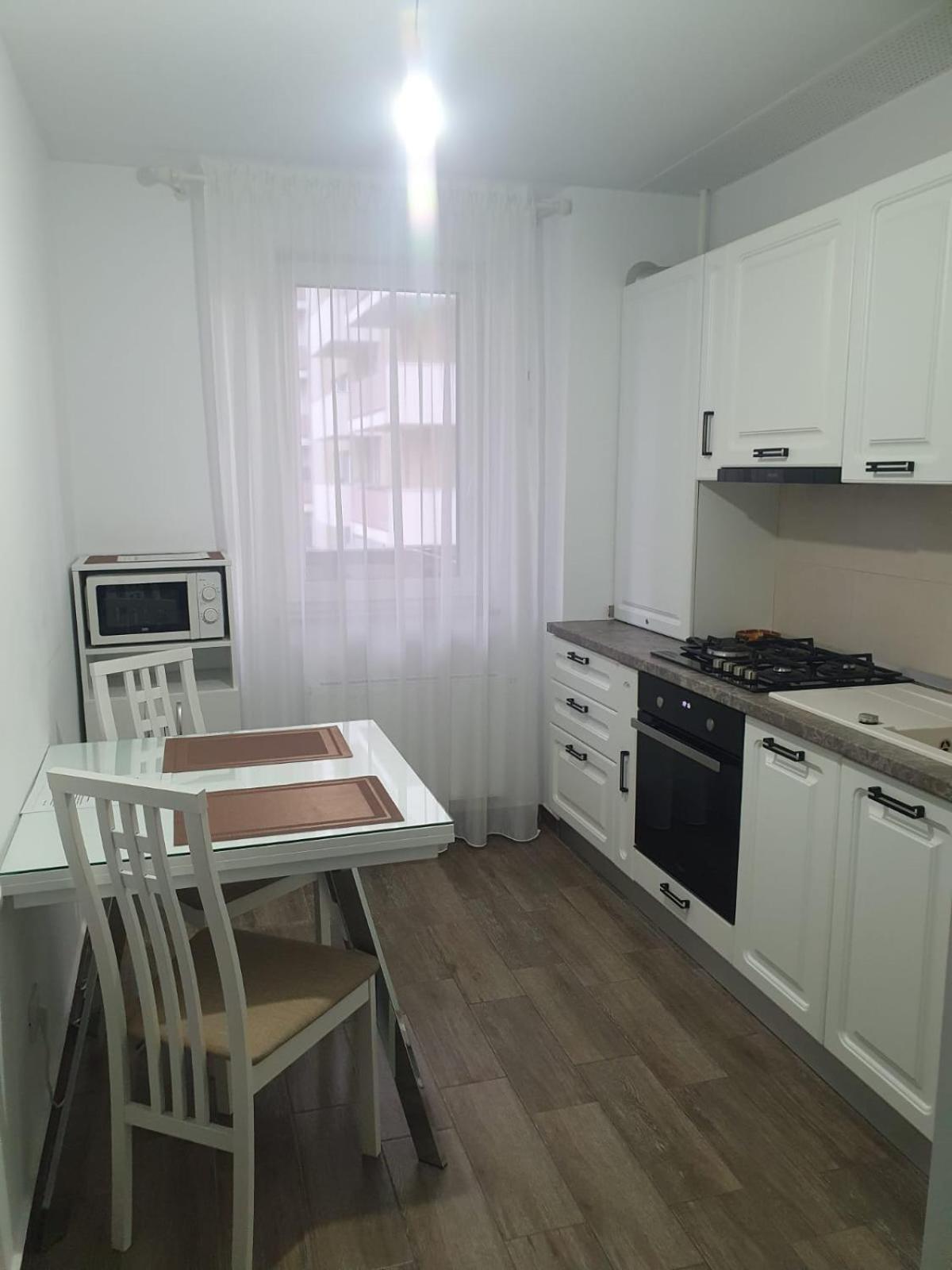 Wonderful Apartment Brasov Ngoại thất bức ảnh